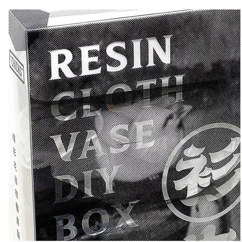 Get The Pong transforms old shirts into decorative resin vases or nutrient-rich planting soil through creative recycling.
