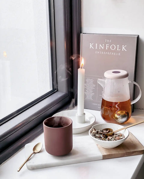 Get the Pong OhTeavor Teacup Magnetic Tea Infuser that Adjust for Your Taste with raised stainless steel infuser.