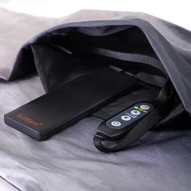 Get The Pong presents the Chicks Pocket Scarf Warmer in Resin Dark Cloud