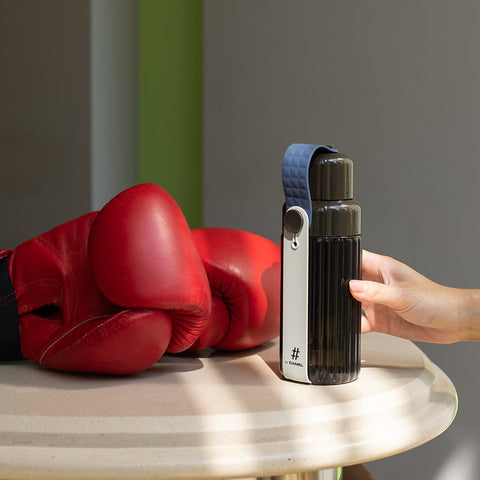 Get the Pong's CAMEL SPLASH 50 (SMOKEY BLACK) is a sleek, BPA-free water bottle. Its leakproof design, wide mouth, and dishwasher-safe, 3-piece assembly ensure easy cleaning and hydration on the go.