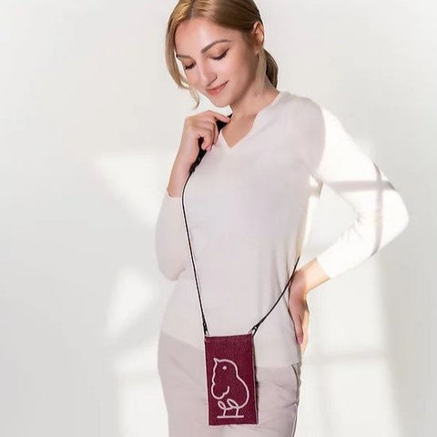 Get The Pong's Chicks Seamless Pouch Strap Warmer in Red