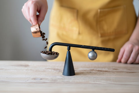 VAAKA (BLACK) Coffee and Tea Balance